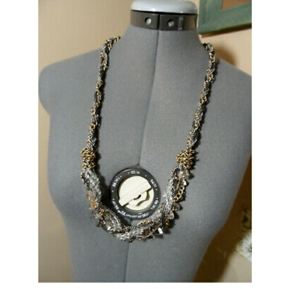 Ann Taylor LOFT Fancy Necklace Vintage chain look - Picture 4 of 8